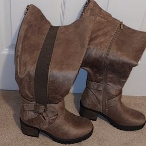 Women's Boots